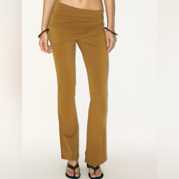 Zara DRAPED WAIST FLARE TROUSERS - Picture 1 of 5